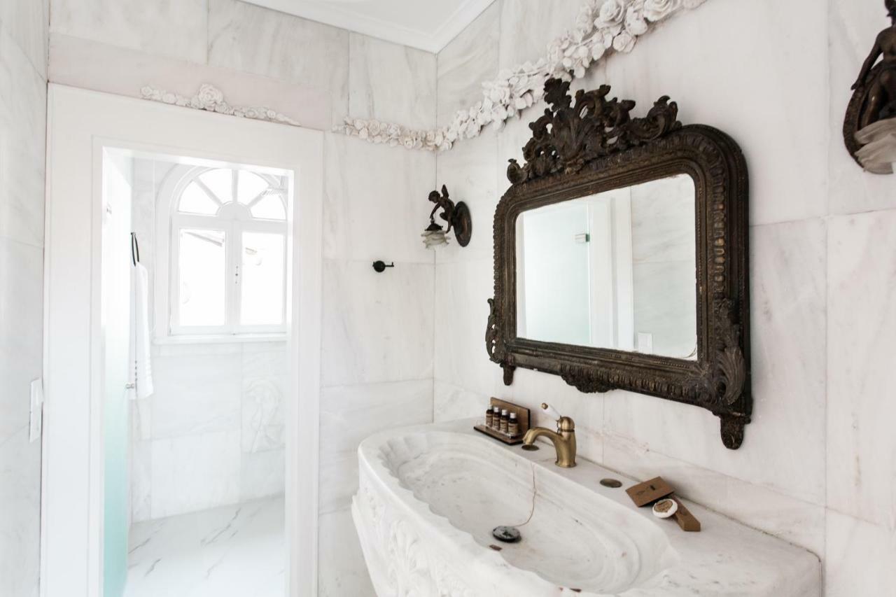 Step One | Luxury Suites Right In The Heart Of Acropolis Next To Metro Station Atena Exterior foto